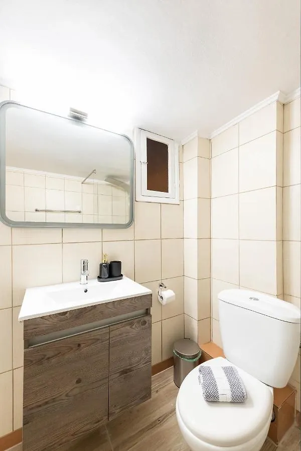 Porto Sea View Apartments - A. Svolou 22 Θεσσαλονίκη 0*,  Ελλάδα